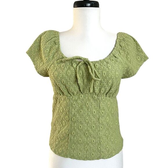 SO Y2K Babydoll Top Size S Green Crop Eyelet Lace Milkmaid Peasant - Picture 1 of 10
